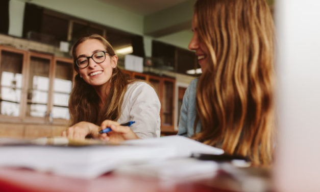 Top 5 School Mobile Apps To Facilitate Teacher-Parent-Student Engagement